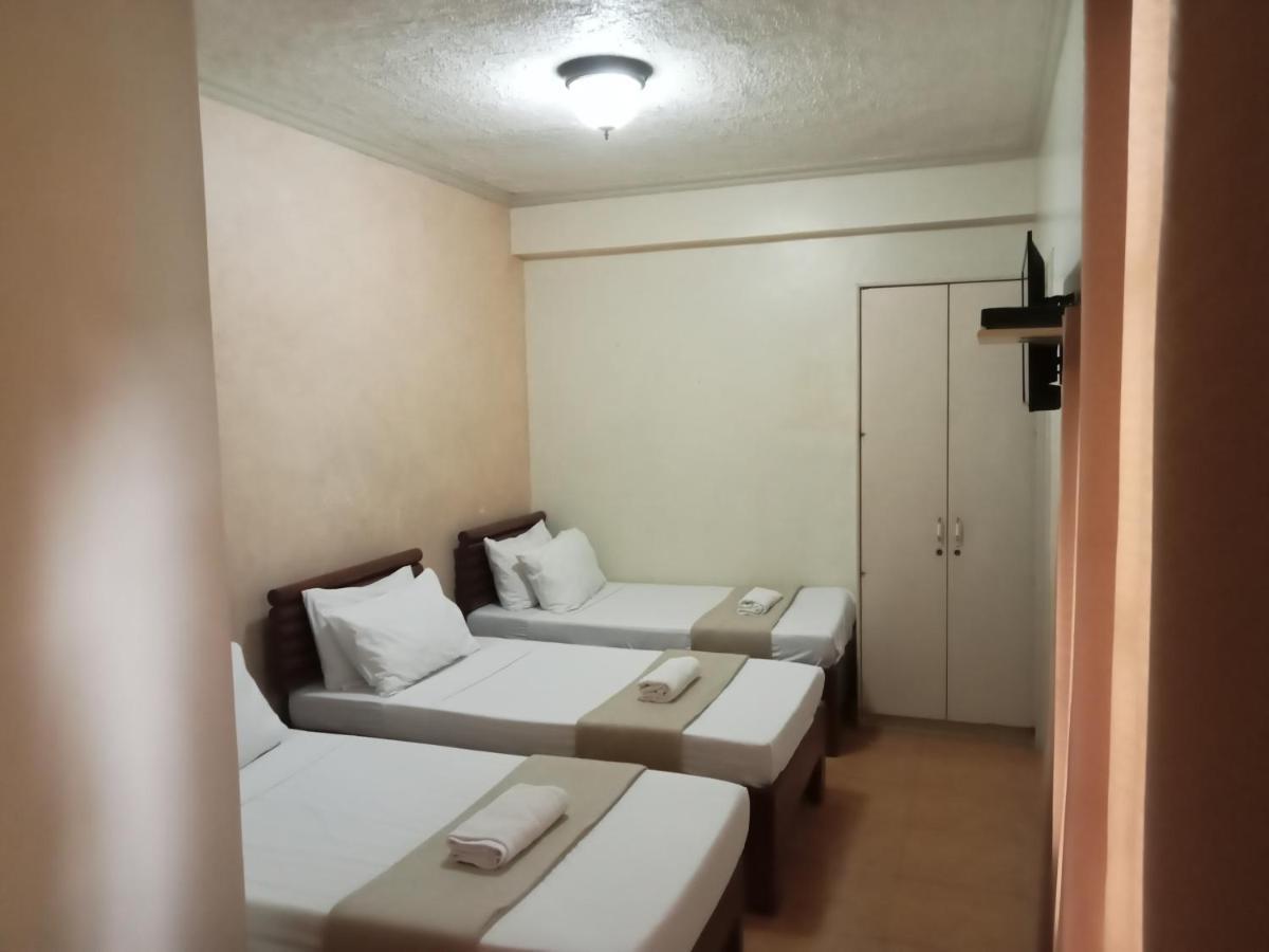 Reddoorz At Casa Marabella Villamonte Bacolod City Exterior foto